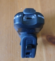 Sigma Sport Aura 60 - Micro-USB Ladeanschluss